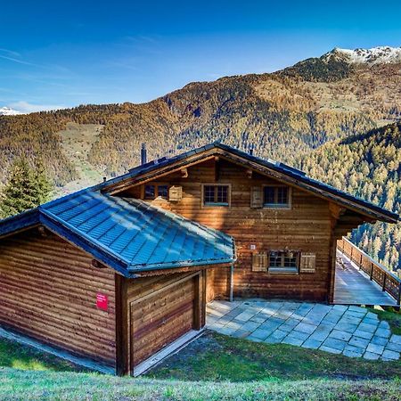 Chalet Le Chapeau La Tzoumaz Exterior photo